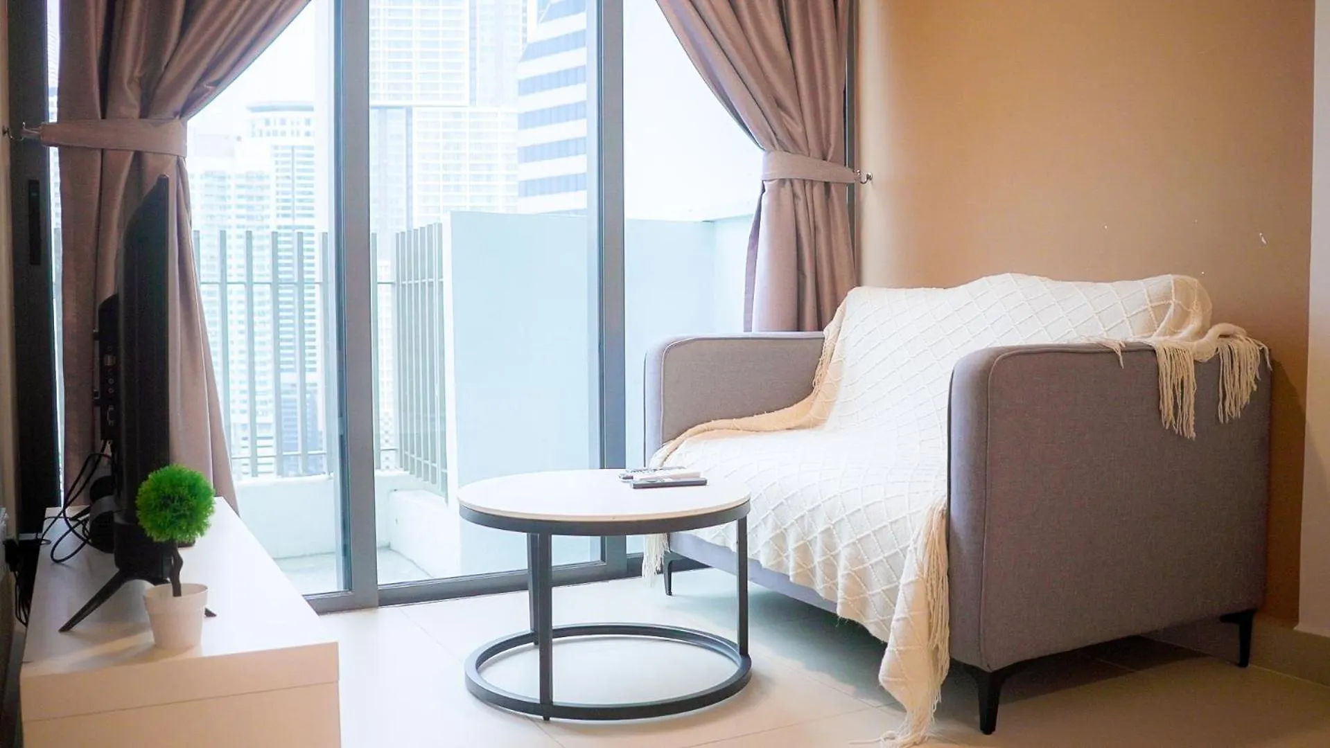 The Luxe Colony Klcc View Lägenhet Kuala Lumpur 0*,